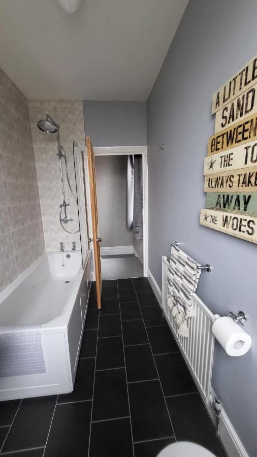 Stay - At Southport Holiday Home - Sleeps 6 Buitenkant foto