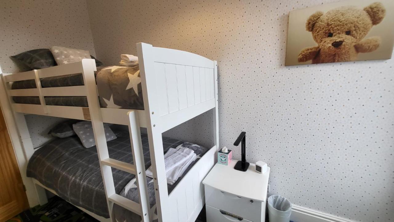 Stay - At Southport Holiday Home - Sleeps 6 Buitenkant foto